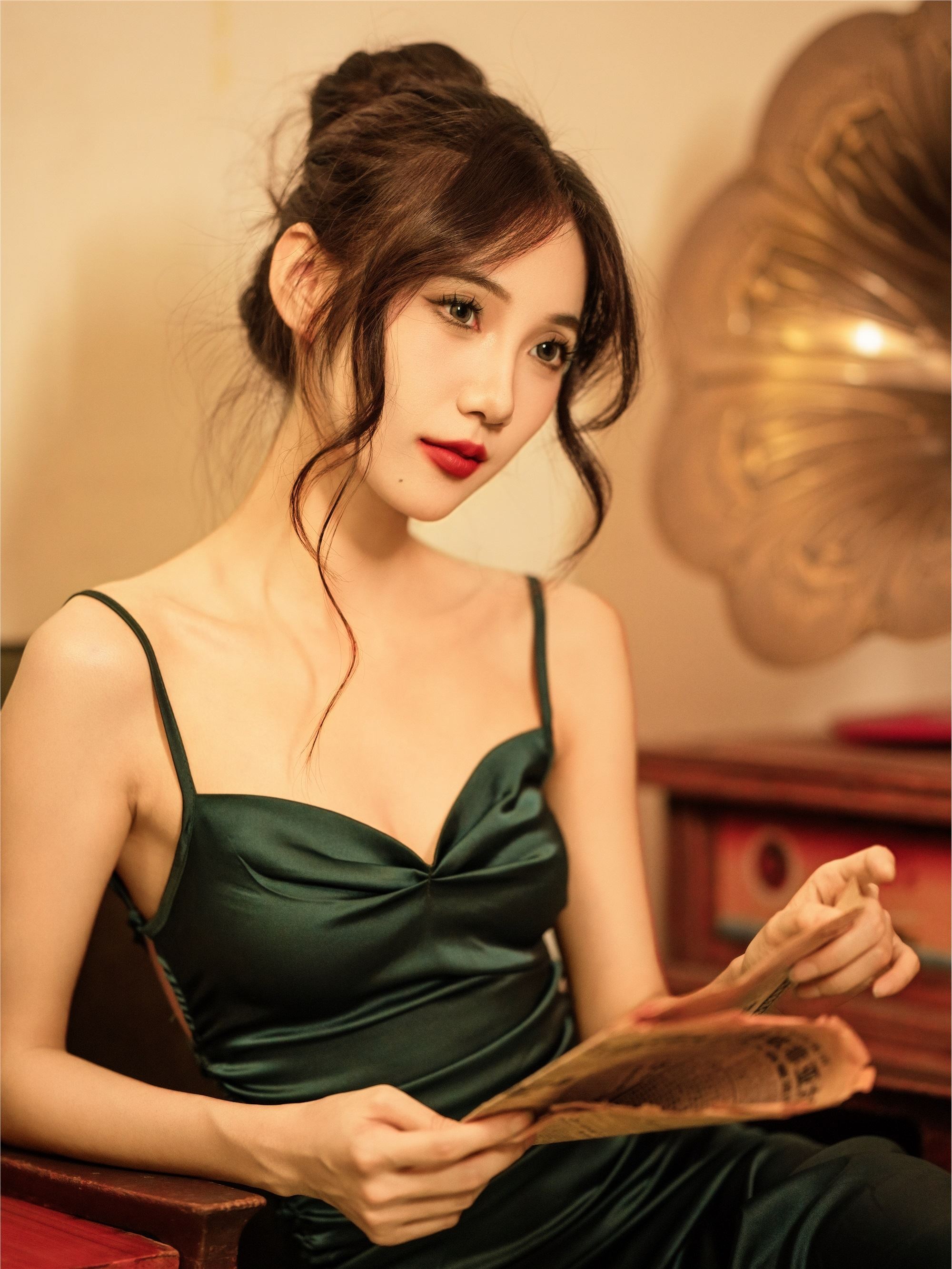 YITUYU艺图语 2025.01.09 翠影流芳 o1ne万